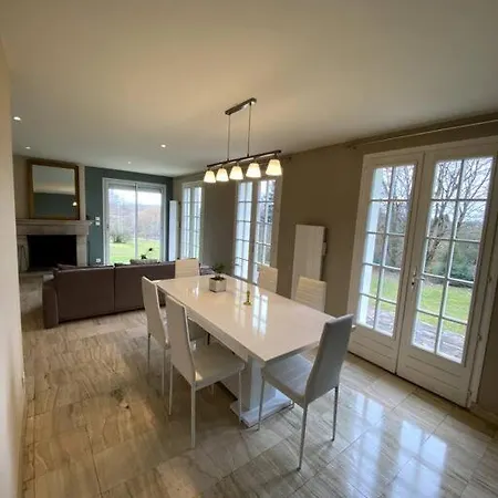 Maison Equipee, Wifi, Tv, Jardin * Saint-Martin-de-Mailloc