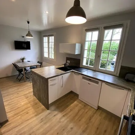 Maison Equipee, Wifi, Tv, Jardin * Saint-Martin-de-Mailloc